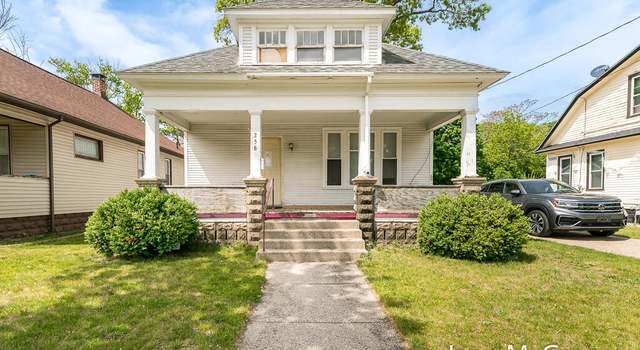 Photo of 256 W Forest Ave, Muskegon, MI 49441