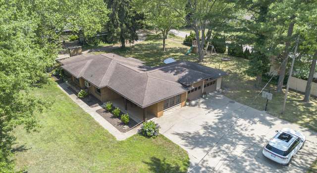 Photo of 2434 W John Beers Rd, Stevensville, MI 49127