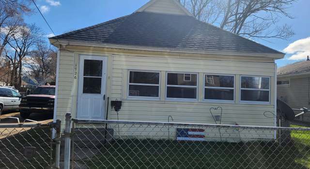 Photo of 1726 Pine St, Muskegon, MI 49442