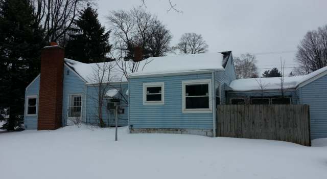 Photo of 131 N East St, Cassopolis, MI 49031