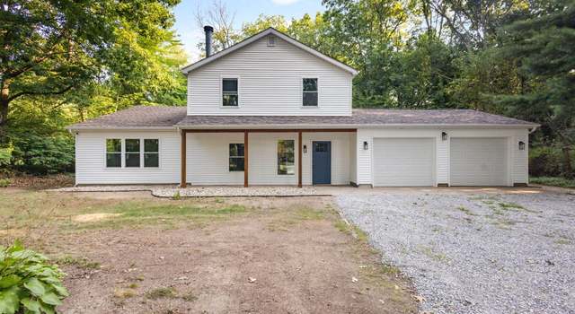 Photo of 25590 Redfield St, Edwardsburg, MI 49112