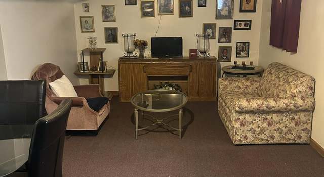 Photo of 1974 Wood St, Muskegon, MI 49442