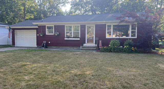 Photo of 2415 Estes St, Muskegon, MI 49441