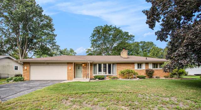Photo of 68 Birch Hill Dr, Battle Creek, MI 49015