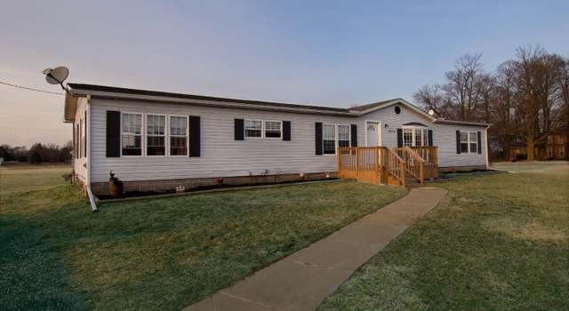 Photo of 4986 Holloway Rd, Adrian, MI 49221