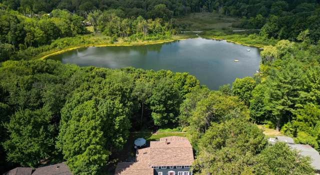 Photo of 415 Vista Ln, Fremont, MI 49412