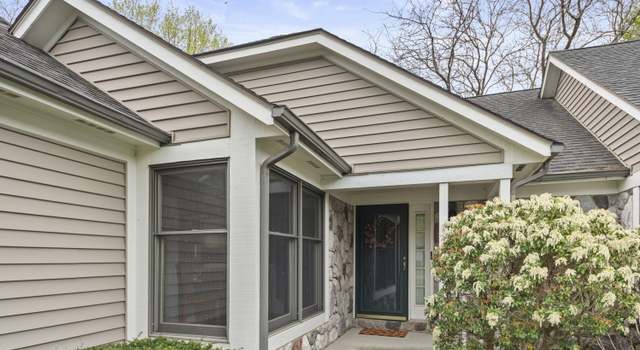 Photo of 2448 Shoreham Highlands Dr, St. Joseph, MI 49085
