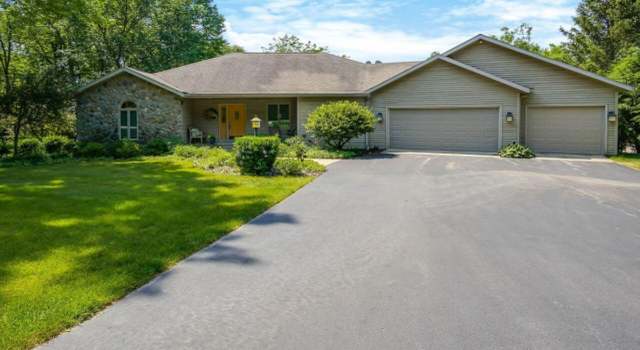 Photo of 26559 Nubour St, Dowagiac, MI 49047