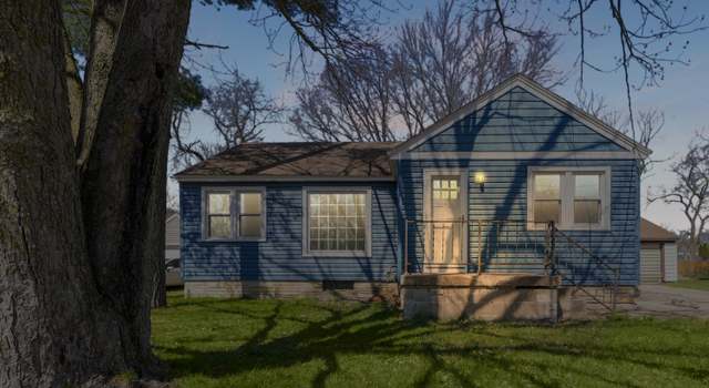 Photo of 339 Ridgewood St SE, Kentwood, MI 49548
