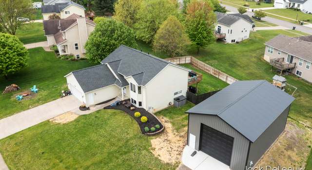 Photo of 4030 Patti Rd, Dorr, MI 49323