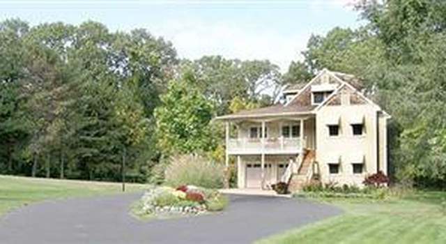 Photo of 2845 W Glenlord Rd, Stevensville, MI 49127