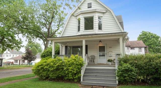 Photo of 822 Harrison Ave, St. Joseph, MI 49085