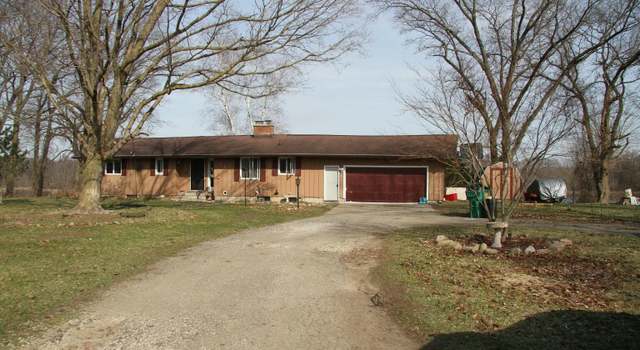 Photo of 1029 Azaleamum Dr, Three Rivers, MI 49093
