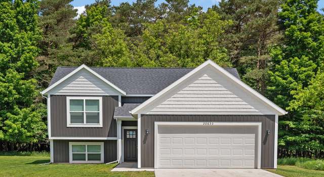 Photo of 20630 Rolling Hills Ln, Big Rapids, MI 49307