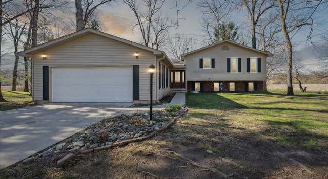 Photo of 111 Blenheim Dr, Spring Arbor, MI 49283