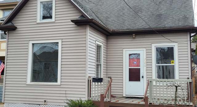 Photo of 720 Hoyt St, Saint Joseph, MI 49085