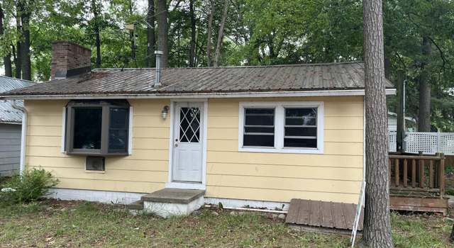 Photo of 232 Lake Dr, Six Lakes, MI 48886