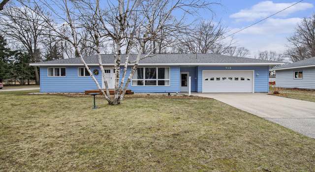 Photo of 713 Wall St, Manistee, MI 49660