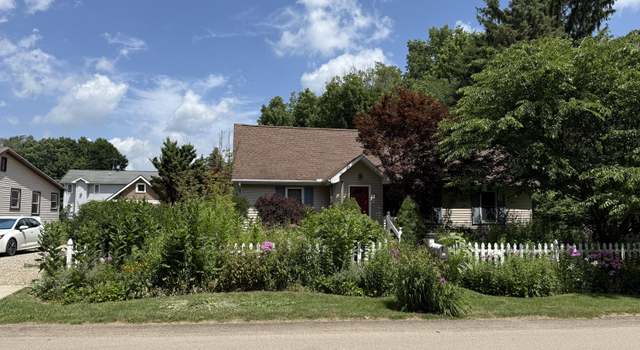 Photo of 220 Second St, Concord, MI 49237