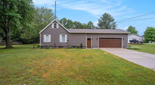 Photo of 3661 Wickham Dr, Norton Shores, MI 49441