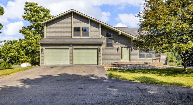 Photo of 6890 Lingane Rd, Chelsea, MI 48118