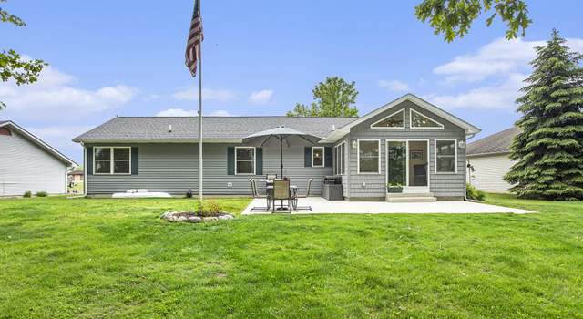 Photo of 1020 Bayview Dr, Coldwater, MI 49036