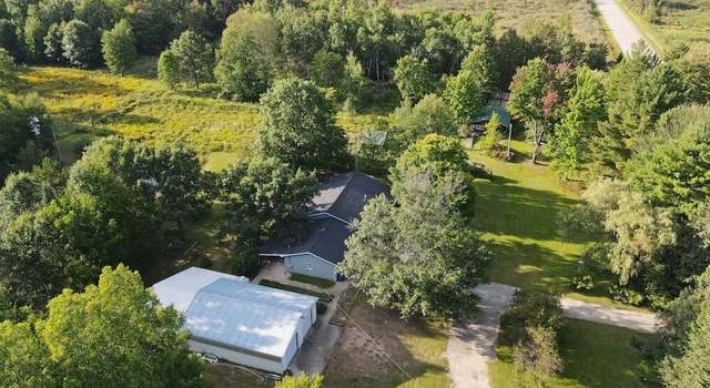 Photo of 5490 S Harrison Rd, Houghton Lake, MI 48629