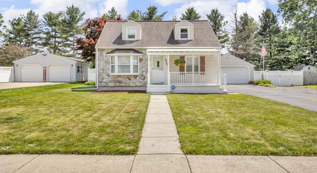 Photo of 2309 Oxford Blvd, Jackson, MI 49202