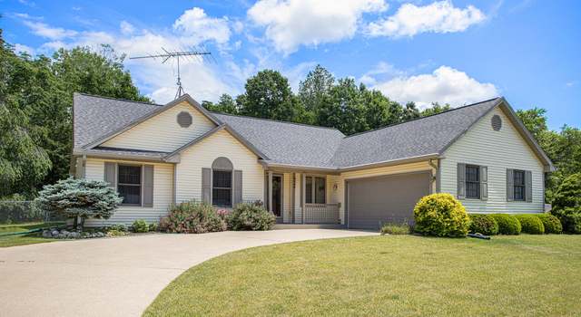 Photo of 3369 Pondview Dr, Kalamazoo, MI 49009