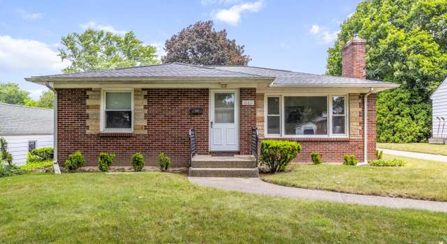 Photo of 1665 7th St NW, Grand Rapids, MI 49504