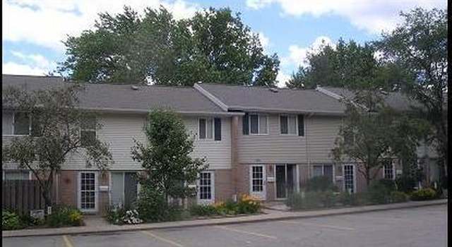 Photo of 3579 Kenbrooke Ct, Kalamazoo, MI 49006