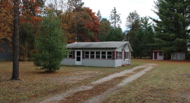 Photo of 94 E Cherry Creek Rd, Mio, MI 48647