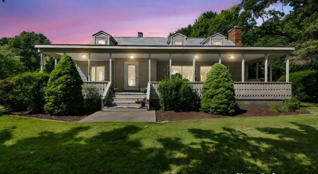 Photo of 15364 Leonard St, Spring Lake, MI 49456