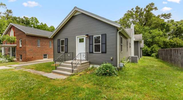 Photo of 923 Wayne St, Jackson, MI 49202