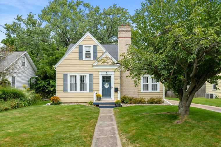 Photo of 1515 Royce Ave Kalamazoo, MI 49001