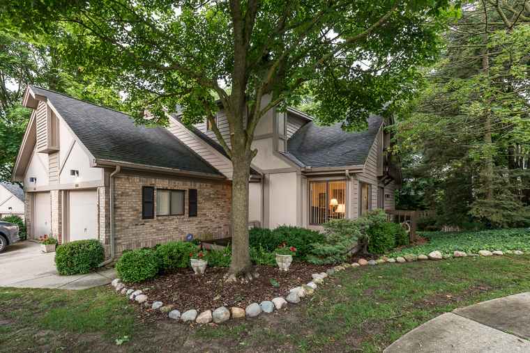 Photo of 2014 Audubon Dr Ann Arbor, MI 48103