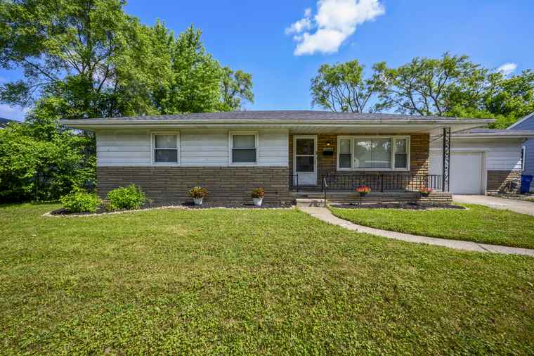 Photo of 11245 Maxwell Ave Warren, MI 48089