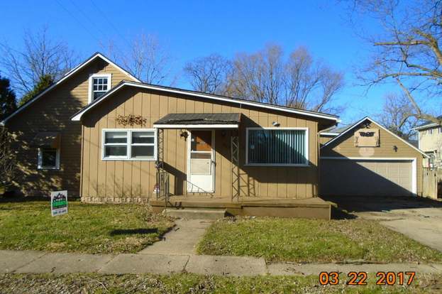 933 Chicago Ave Kalamazoo Mi 49048 Mls 17011732 Redfin 933 Chicago Ave Kalamazoo Mi 49048