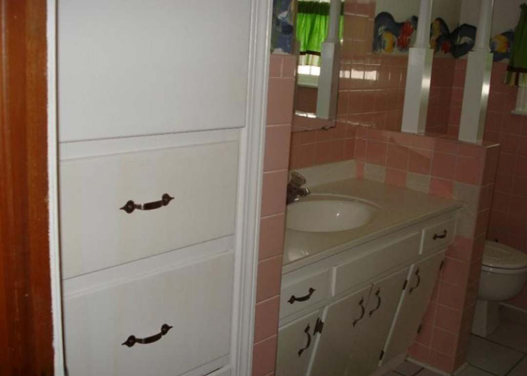 1541 N Bonny Bruce Dr, Stevensville, MI 49127