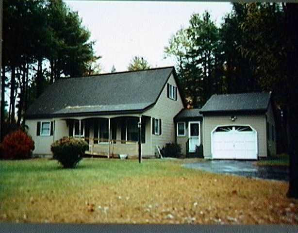 15 Lark St