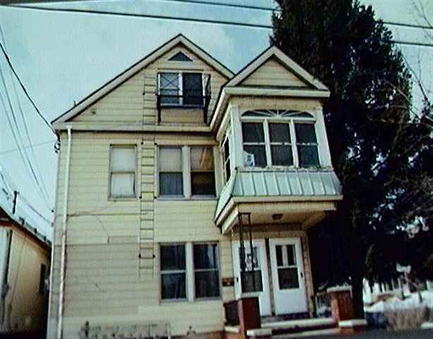 1302 Webster Ave