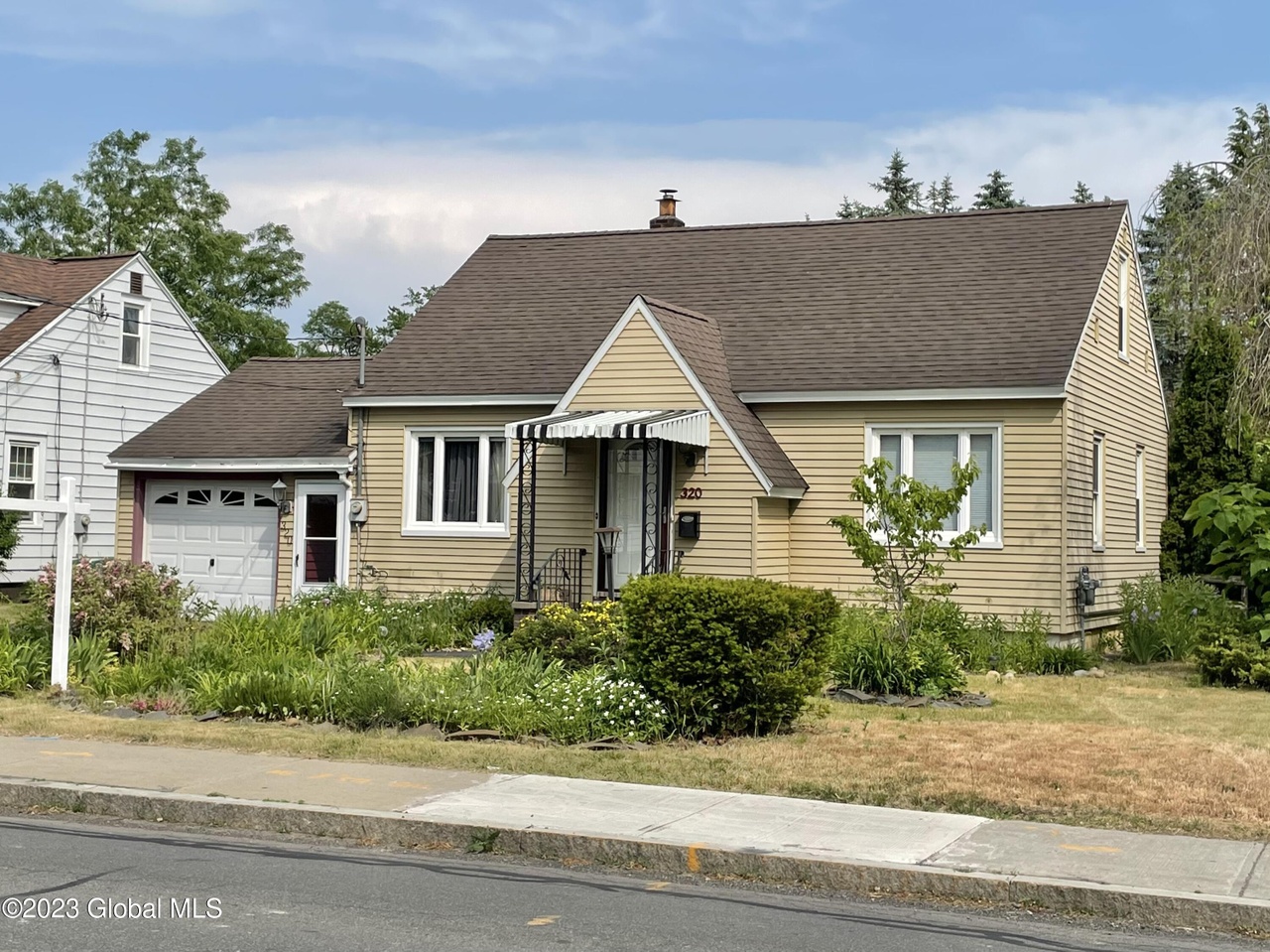 320 Kings Rd, Schenectady, NY 12304 MLS 202318034 Redfin