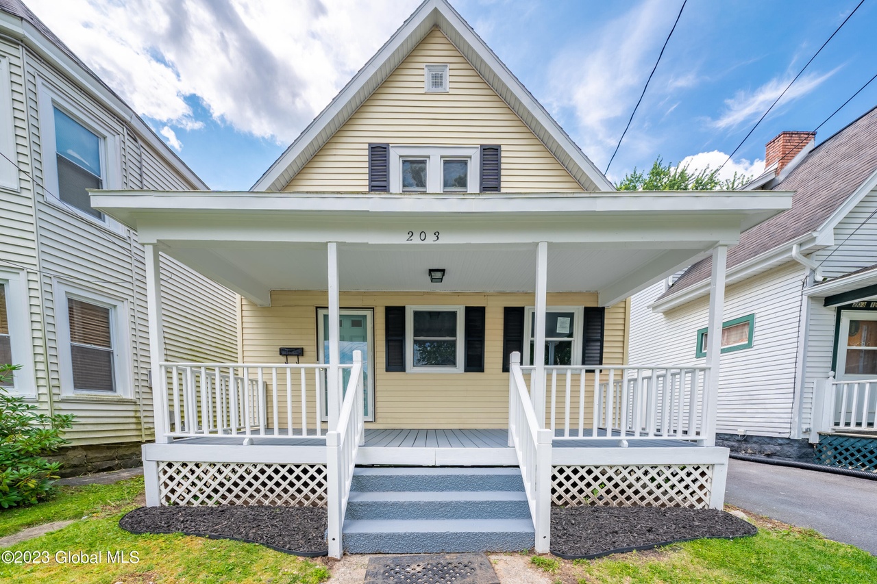 203 Catherine St, Scotia, NY 12302 | MLS# 202322042 | Redfin