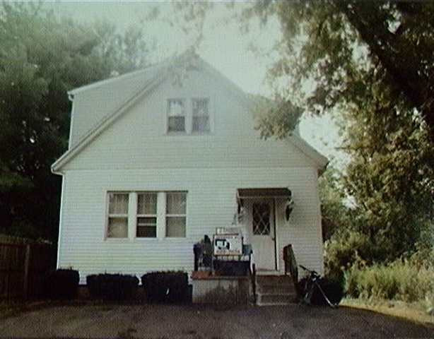 46 Briar Ave