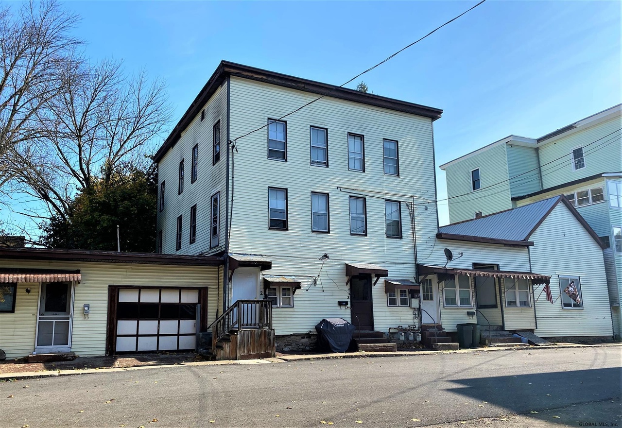 19 State St, Fort Plain, NY 13339
