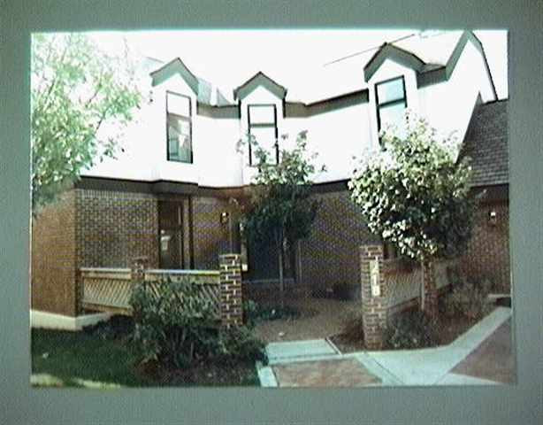 218 Milner Ct
