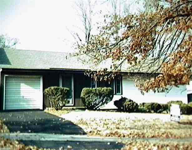 64 Clermont St