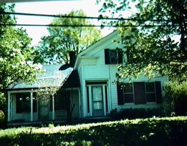260 Mountain Ave