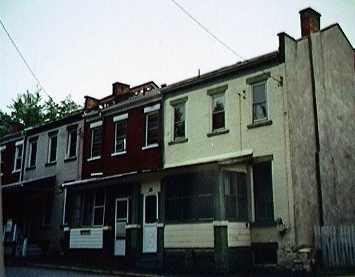 9 Brick Row