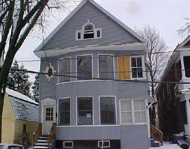 718 Beaver St